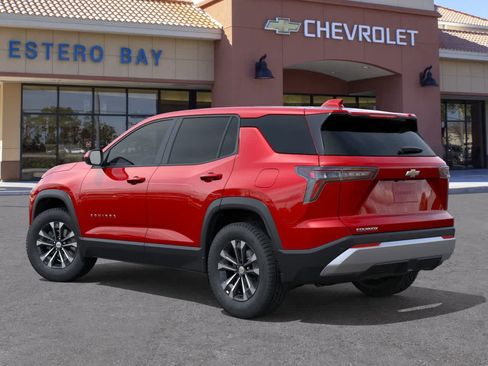 New 2026 Chevrolet Equinox LT image 3