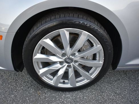 Used 2017 Audi A4 2.0T Premium w/ Audi MMI Navigation Plus image 32