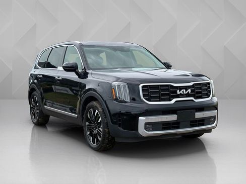 Used 2024 Kia Telluride SX w/ Towing Package FWD image 3
