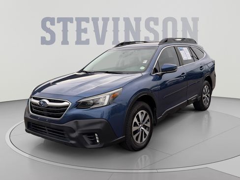 Used 2021 Subaru Outback Premium AWD/4WD image 1
