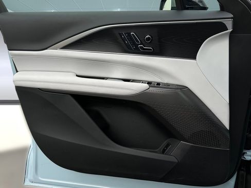 New 2026 Cadillac Lyriq Sport image 12