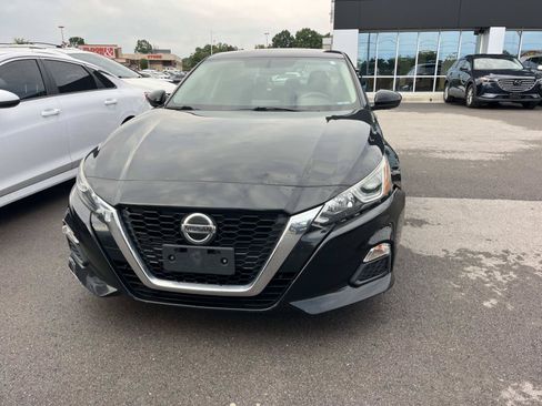 Used 2019 Nissan Altima 2.5 S FWD image 5