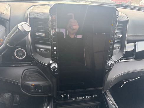 New 2026 RAM 2500 Limited image 30