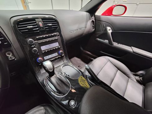 Used 2013 Chevrolet Corvette Grand Sport image 34