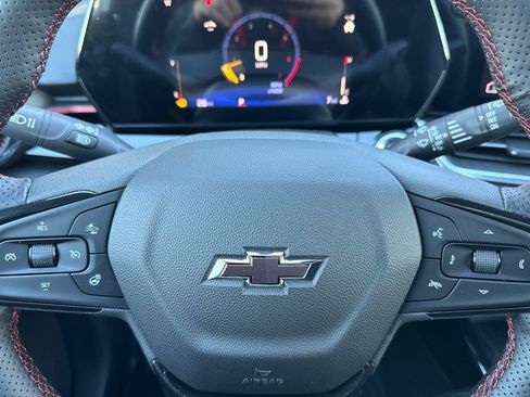 New 2026 Chevrolet Trax RS w/ Sunroof Package image 22