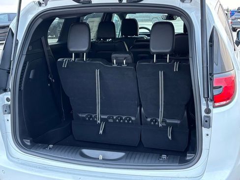 New 2026 Chrysler Pacifica Select image 23