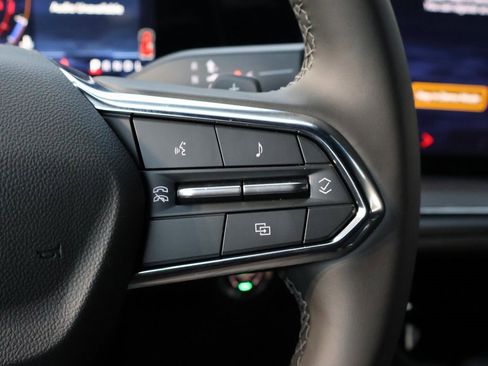 New 2026 Chevrolet Suburban LS image 19