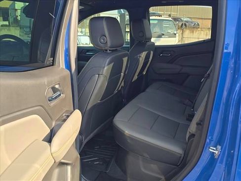 New 2026 Chevrolet Colorado ZR2 w/ Technology Package AWD/4WD image 16