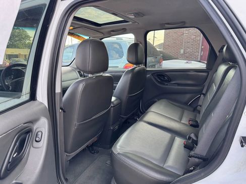 Used 2003 Ford Escape XLT image 30