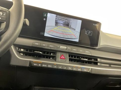 Used 2025 Kia K4 FWD image 24