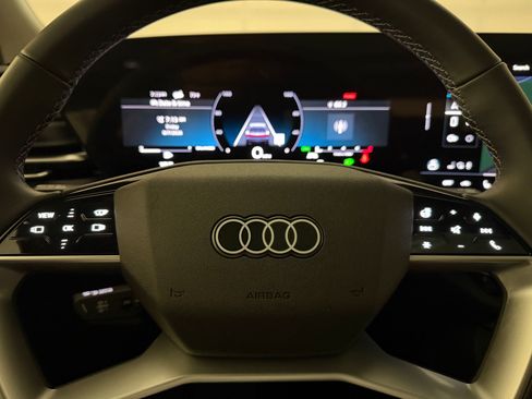 Certified 2025 Audi Q5 Premium w/ Premium Plus AWD/4WD image 11