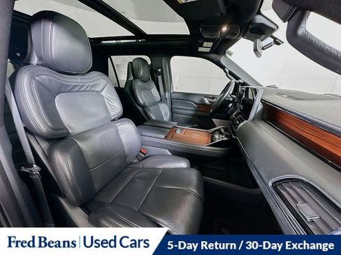 Certified 2022 Lincoln Navigator L Reserve image 33