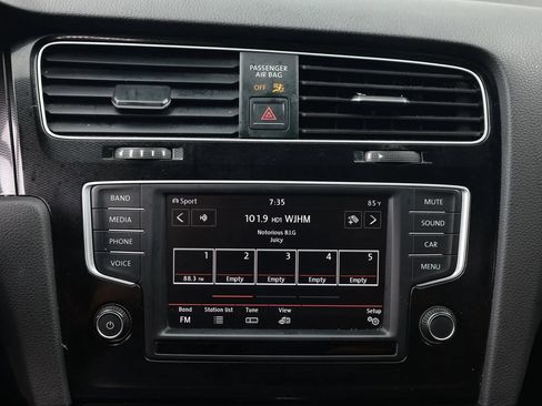 Used 2017 Volkswagen GTI Sport FWD image 34