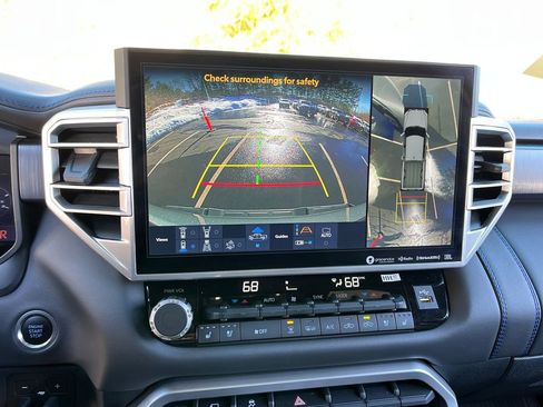 Used 2024 Toyota Tundra Platinum image 19