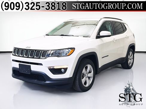 Used 2020 Jeep Compass Latitude w/ Popular Equipment Group image 1