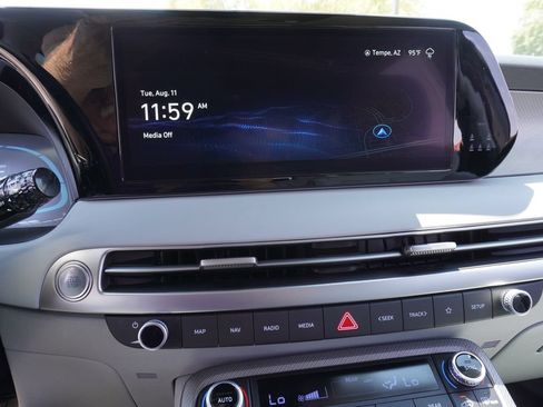 Used 2024 Hyundai Palisade SEL FWD image 21