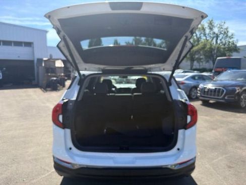 Used 2024 GMC Terrain AT4 w/ Infotainment Package II AWD/4WD image 30