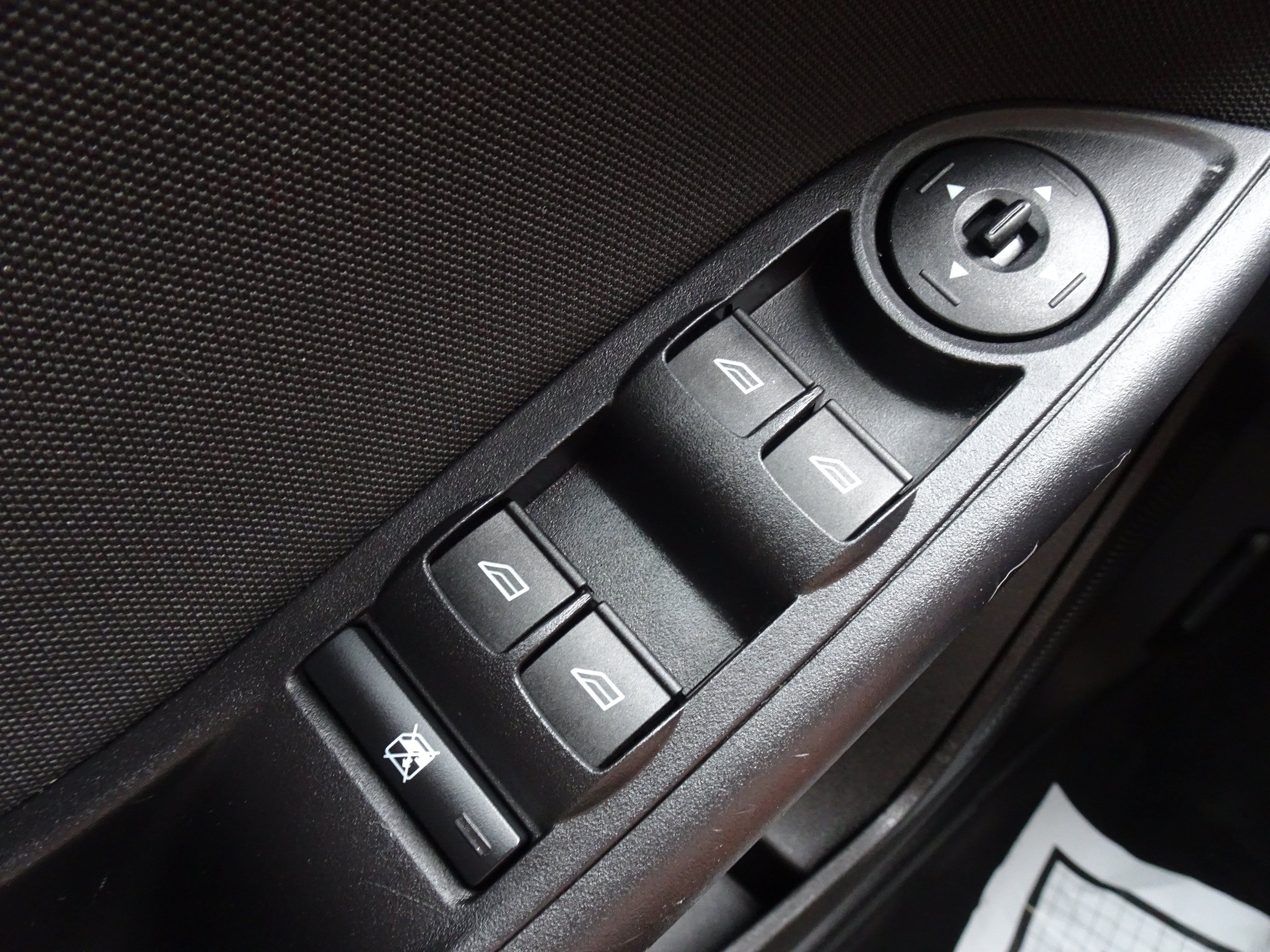 Used 2016 Ford Focus SE FWD image 23