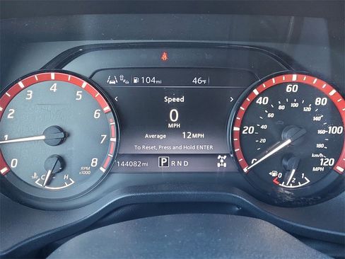 Used 2021 Nissan Titan PRO-4X w/ Pro-4x Convenience Package image 23