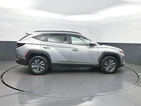 Used 2022 Hyundai Tucson Blue AWD/4WD image 31