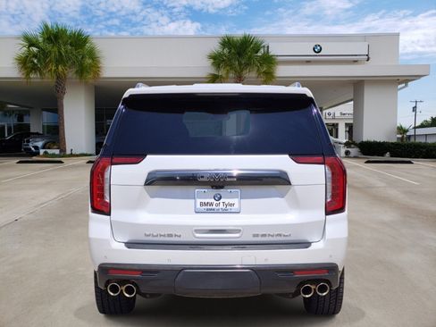 Used 2023 GMC Yukon Denali Ultimate AWD/4WD image 5