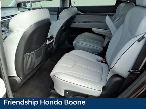 Used 2025 Hyundai Palisade SEL AWD/4WD image 17
