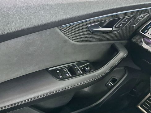 Used 2023 Audi SQ7 Prestige w/ Prestige Package AWD/4WD image 15