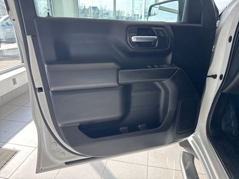 Used 2022 Chevrolet Silverado 1500 W/T w/ WT Value Package image 7