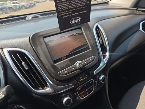 Used 2024 Chevrolet Equinox LT AWD/4WD image 20
