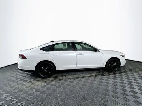 Certified 2025 Honda Accord SE image 8