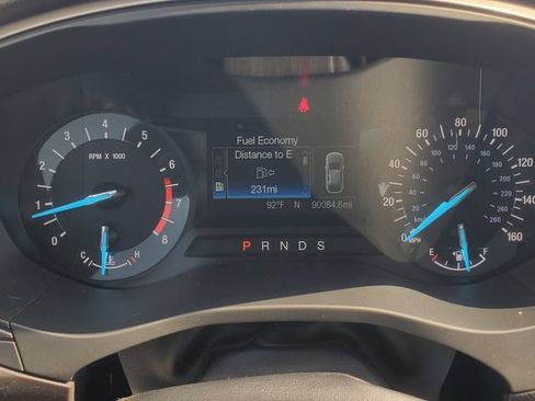 Used 2016 Ford Fusion SE w/ Equipment Group 202A AWD/4WD image 15