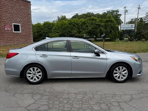 Used 2016 Subaru Legacy 2.5i Premium AWD/4WD image 15