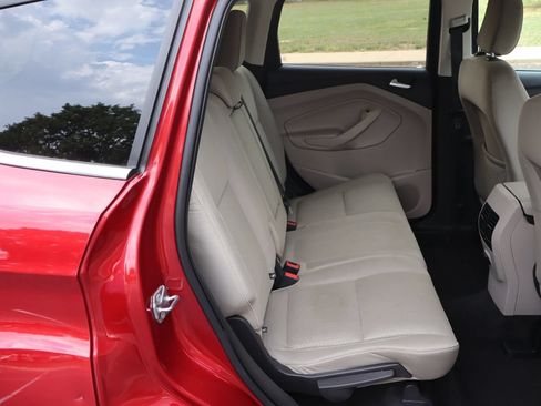Used 2019 Ford Escape SE AWD/4WD image 21