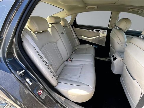 Used 2018 Genesis G80 3.8 w/ Option Group 03 RWD image 18