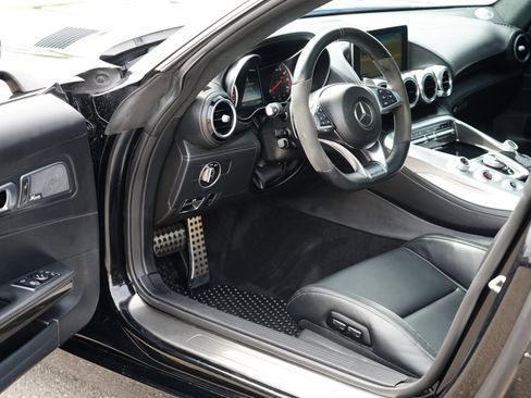 Used 2016 Mercedes-Benz AMG GT S image 17