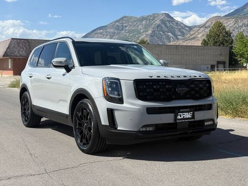 Used 2021 Kia Telluride SX w/ SX Prestige Package AWD/4WD image 1