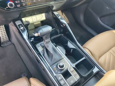 Certified 2026 Kia Sorento SX Prestige w/ Olive Brown Leather Package image 33