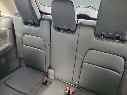 New 2026 Nissan Pathfinder SL w/ SL Premium Package image 16