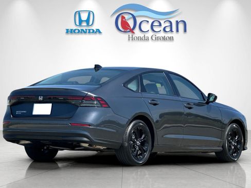 Used 2025 Honda Accord SE image 5