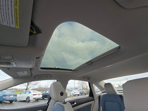 New 2026 Volkswagen Jetta SE image 24