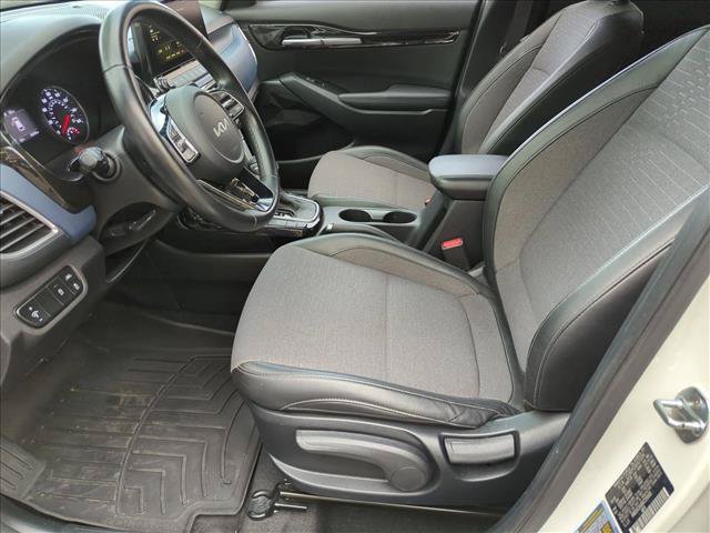 Used 2022 Kia Seltos S AWD/4WD image 15