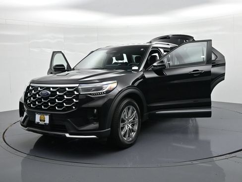 Certified 2026 Ford Explorer Platinum AWD/4WD image 28