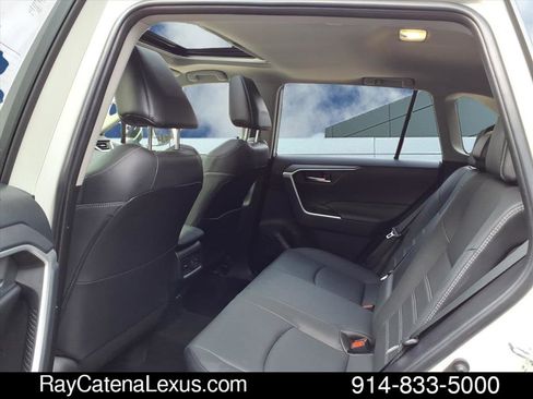 Used 2023 Toyota RAV4 Limited image 17