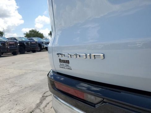 New 2026 GMC Acadia Denali w/ Super Cruise Package FWD image 8