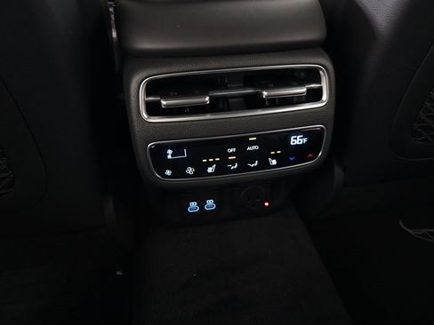 Used 2026 Genesis GV70 3.5T Sport Prestige image 35