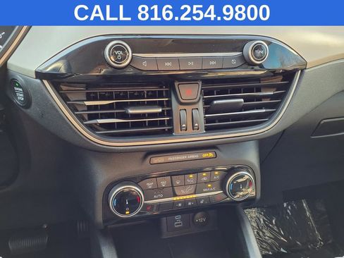 Used 2022 Ford Escape SE w/ SE Sport Appearance Package AWD/4WD image 14