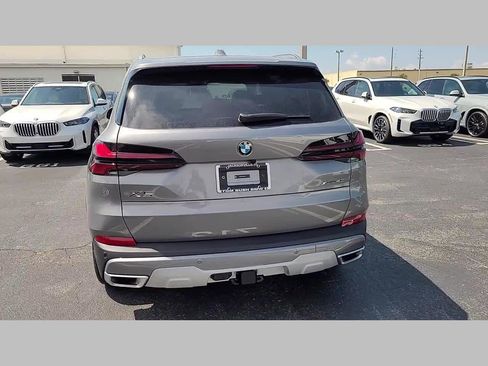 New 2026 BMW X5 xDrive40i w/ Parking Assistance Package image 20