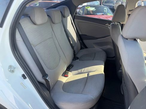 Used 2016 Hyundai Accent SE image 10