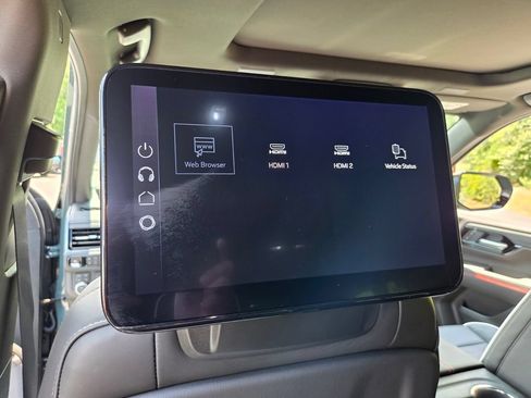 New 2026 GMC Yukon XL AT4 Ultimate AWD/4WD image 15