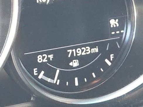 Used 2021 MAZDA CX-5 Touring FWD image 11